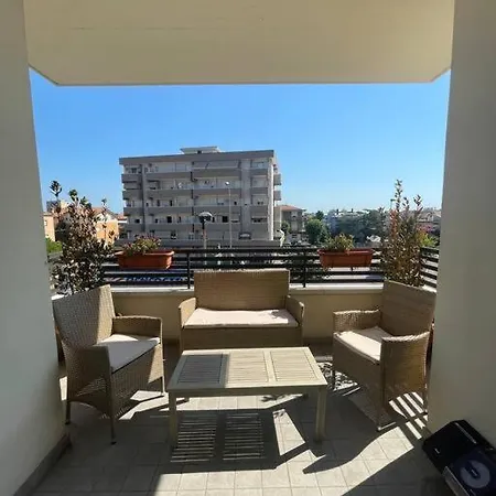 Rivazzurra Apartment *